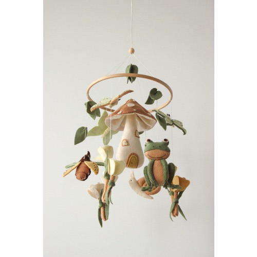 Fairy garden mobile, mushroom mobile, woodland insect mobile, fairytale mobile, bug baby mobile