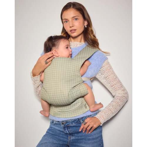 Willow Grove Check Explore Baby Carrier in Mesh – Tula Australia