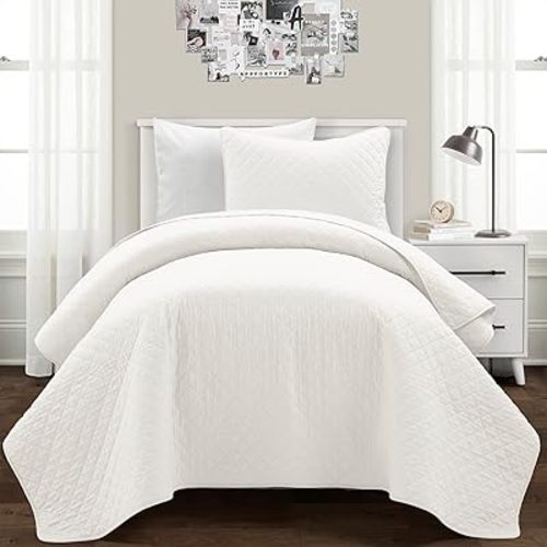 Lush Decor | Ava Quilt Diamond Pattern Solid 2 Piece Oversized Bedding Blanket Bedspread Set - Twin-XL - White