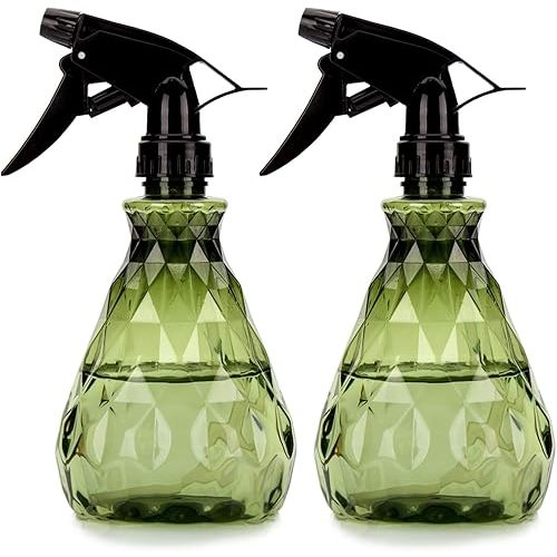 2 Pcs Spray Bottles, 500 ml/17 oz Empty Water Spray Bottles, Plastic Reusable Adjustable Mist Sprayer Squirt Bottles Containers Refillable for Cleaning Solutions, Gardening, Plants (Green)