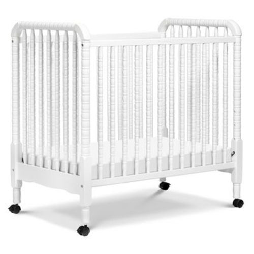 daVinci Jenny Lind 3-in-1 Convertible Mini Crib - White