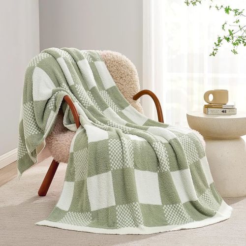 Snuggle Sac Checkered Blanket, Sage Green Throw Blanket for Couch Checker Microfiber Warm Fuzzy Cozy Soft Oversized Throw XL Reversible Checkered Blankets for Sofa, Chair, Bed, 50x70 inches