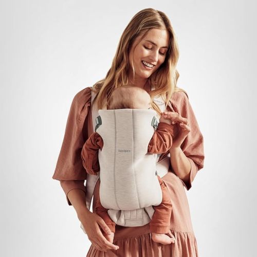 BabyBjörn Baby Carrier Mini, Light Beige, 3D Jersey | Infant Carrier (7-24 lbs), Ergonomic, Easy-to-Use