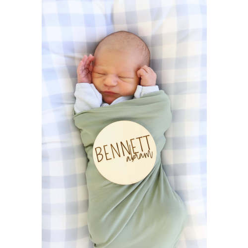 Personalized Wood Announcement for Newborn Photos | Caden Lane