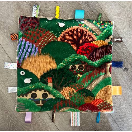 hobbit hole \ ribbon tag lovey \ plush and soft \ baby sensory