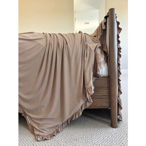 gingerbread / ruffle
