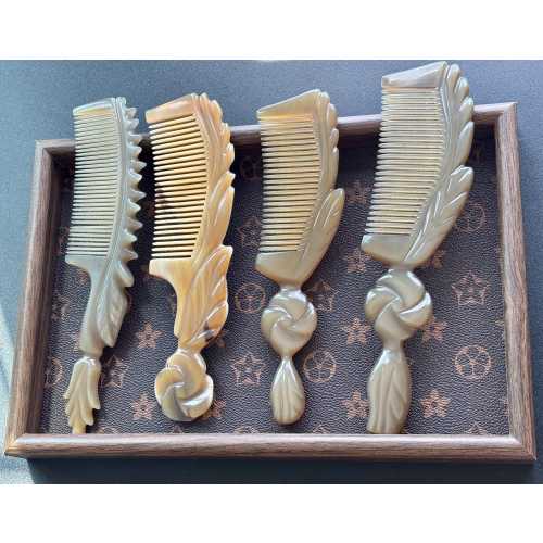 RARE FIND -  Premium Quality - 100% Handcrafted Anti Static Natural Yak Horn Comb - Unique Gift - Natural Material - Carved