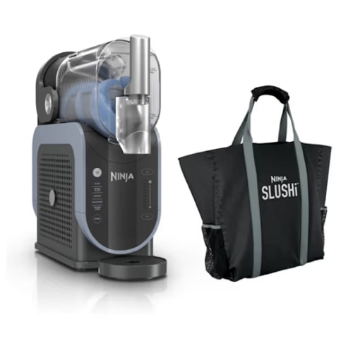 Ninja SLUSHi™ Professional Frozen Drink Maker Tote Bundle