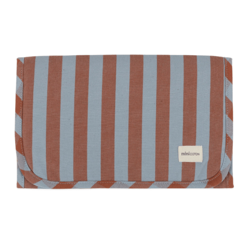Travel changing mat - Red + Blue
