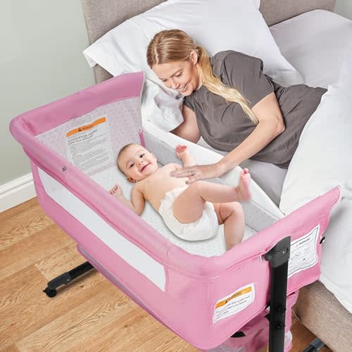 BIERUM Bassinet 4 in 1 - Bedside Bassinet for Baby, Height Adjustable Bassinet Bedside Crib with Lockable Wheels & Mosquito Nets, Large Storage Bag & Comfortable Mattresses Included.