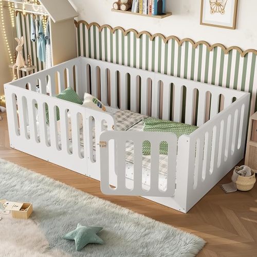 KEIKI Twin Size Wood Montessori Floor Bed Frame with Door, for Girls and Boys, Modern Style Low-Profile Design Floor Bed with High Fence, Easy Assembly, No Box Spring Required, for Bedroom, White