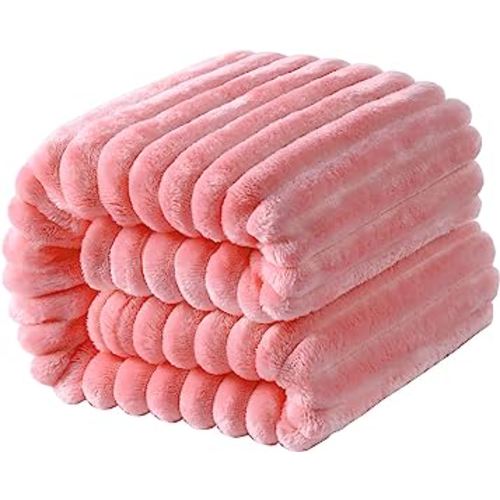 NTBAY Manta mullida de franela para niños pequeños, esponjosa, cálida y ligera, reversible, con diseño de rayas, 30 x 40 pulgadas, color rosa