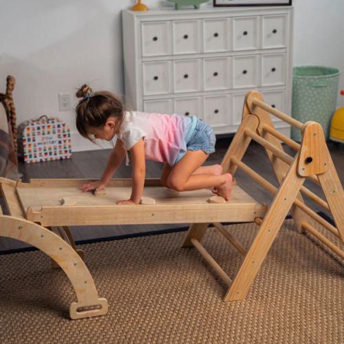 Hazel- Pikler Triangle Ladder