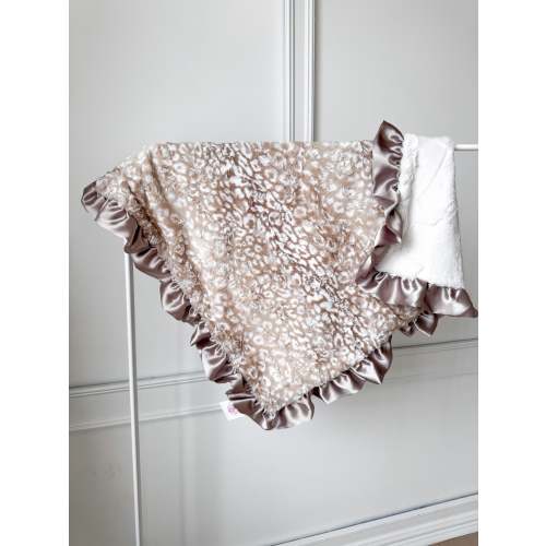 Lovely Leopard | Luxe Cuddle Blanket