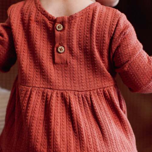 Dotted Rib Organic Cotton Dress - Sequoia Bark Red – Burt's Bees Baby