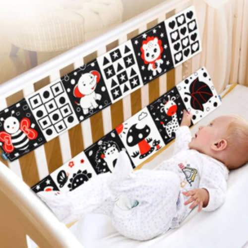 Montessori Newborn Contrast Book - Your Baby's First Book!