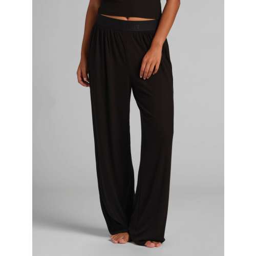 Slinky Rib Lounge Pant | Women's Ribbed Lounge Pants | Comfrt