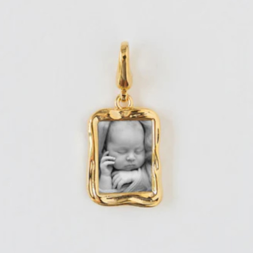 Isabel Portrait Pendant | Custom Photo Charm by Raiz