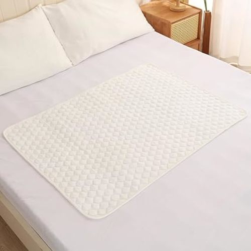 BlueSnail Washable Underpads,Super Absorbent and Waterproof Bed Pds, Portable and Reusable Incontinence Pads for Toddler,Adults,Elderly and Pets (31" x 40" Pack of 2)(White)
