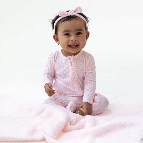 Baby Woodland - 2 Way Ruffle Back Zipper Footie – Angel Dear: 3-6M