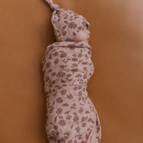 Makemake Organics Organic Swaddle Blanket & Hat Set - Mystic Floral