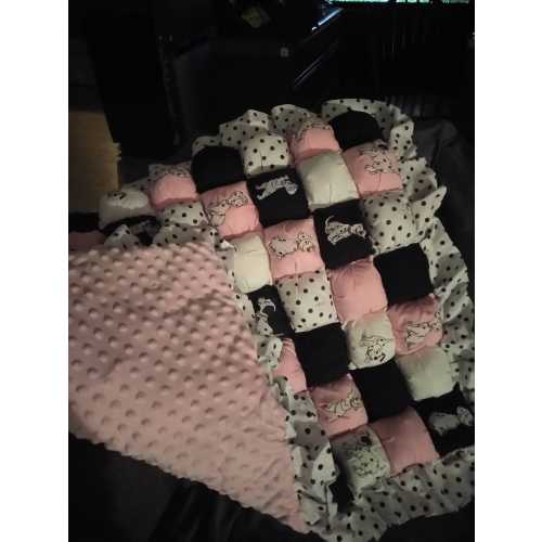 101 Dalmatian pink , little girls.bubble quilt.baby blanket,crib set,baby quilt
