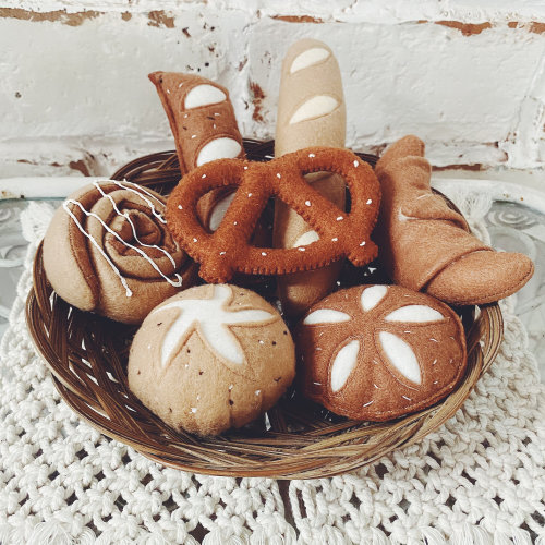 Felt bread, felt play food, play food, shop accessories, felt food, shop accessories, play kitchen, children's kitchen