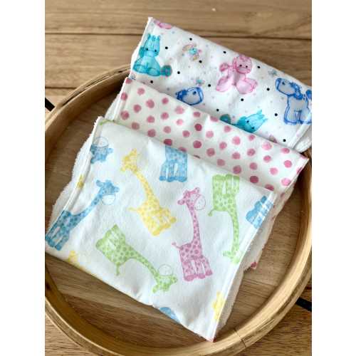 Handmade Baby Burp Cloths.(pastels)