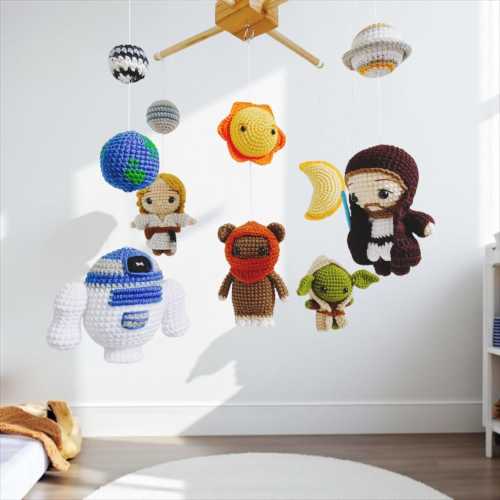 Star Wars Crochet Baby Mobile: Yoda, Robot, Darth Vader