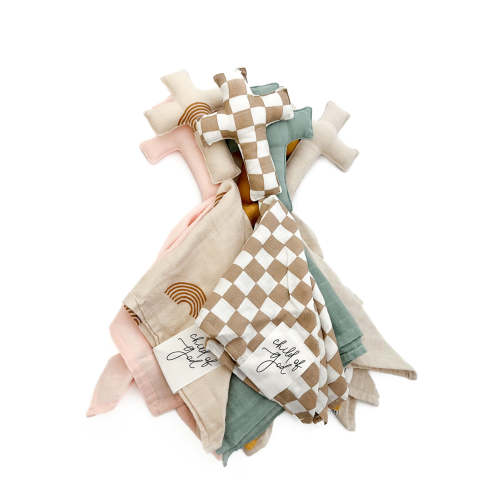 Cross Child of God Blankie – OUR HOUSE ABOVE