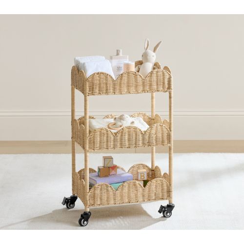 Scalloped woven diaper cart