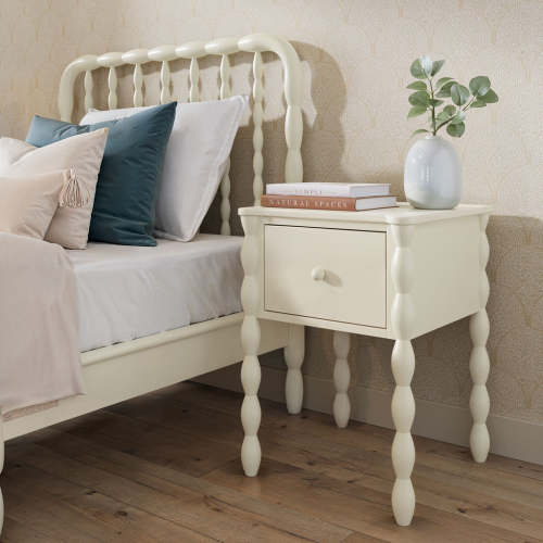 Lind Nightstand