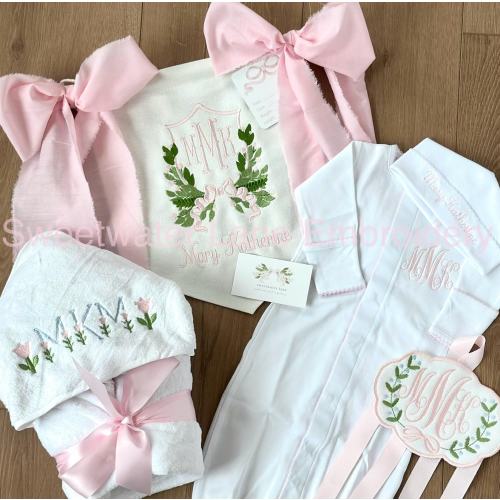 Custom Monogrammed Ultimate Baby Gift Bundle with Baby Bassinet Banner, Pima Outfit, Bow Holder and Hooded Towel Baby Shower, Hospital Gift