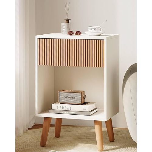 Fluted Nightstand, Modern Bedside Table with Storage Drawers and Open Wood Shelf, Night Stand with Solid Wood Legs, End Tables Side Tables for Living Room, Bedroom