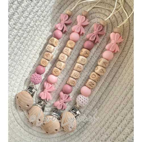 Personalised dummy clip bow: pink crochet bead, pacifier holder