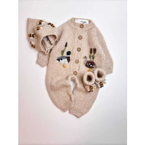 Heirloom Knitted baby girl boy clothes Gift for newborn, pregnant Coming home outfit Set of 3 Personalized Custom romper embroidery bee duck