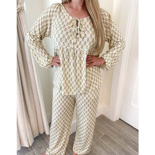 Women's Bamboo PJ Lounge Set (Willow Garden) – Luli & Sage – Bamboo Pajamas for Moms & Littles