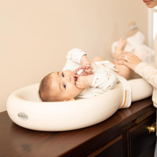 Keekaroo Peanut Changer Baby Vanilla– The Original Made in USA Easy-to-Clean Changing pad and The only Shell Over Foam, Fully Water Repellant