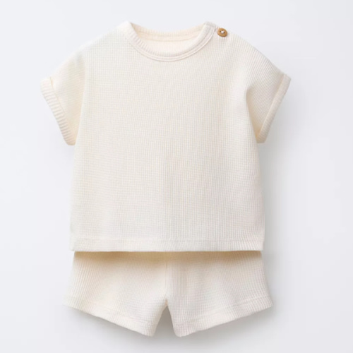 PLAIN WAFFLE T-SHIRT AND BERMUDA SET - Ecru | ZARA United States