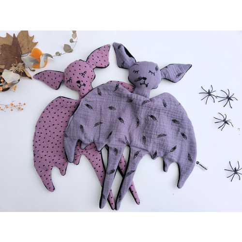 Halloween Bat Baby Comforter – Double Gauze Cotton, Spooky Purple Plush Blanket