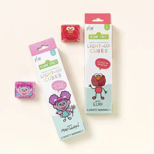 4 Elmo cubes & 4 Abby cubes
