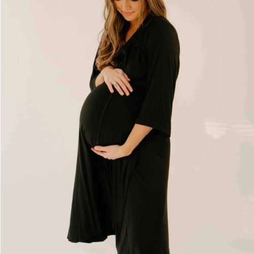 Lila Labor & Postpartum Gown in Black