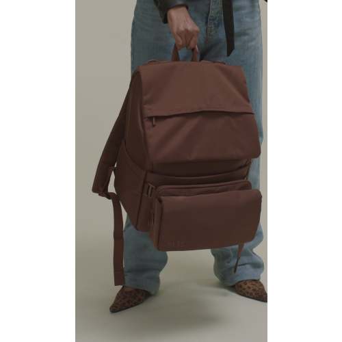 BÉIS ‘The Ultimate Diaper Backpack’ in Maple - Brown Diaper Bag Backpack
