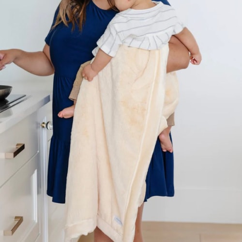 Saranoni Lush Receiving Blanket – Shop Ultra-Soft Comfort