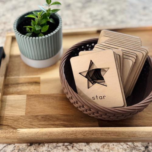 Wooden Montessori Shape Puzzle: Natural Wood Sorting Cards