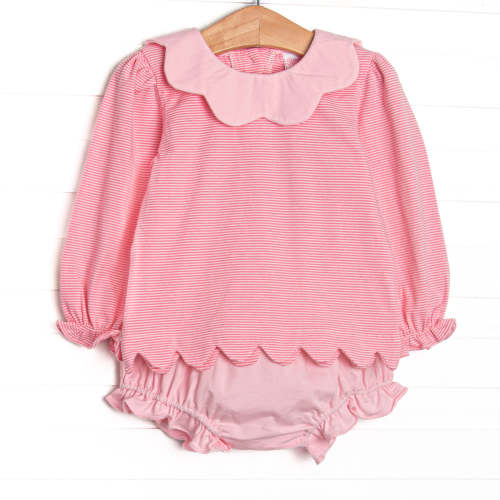 Petra Pink Scalloped Bib Diaper Set, Pink – Stitchy Fish