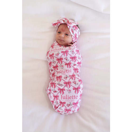 Bow Besties Personalized Swaddle Blanket | Caden Lane