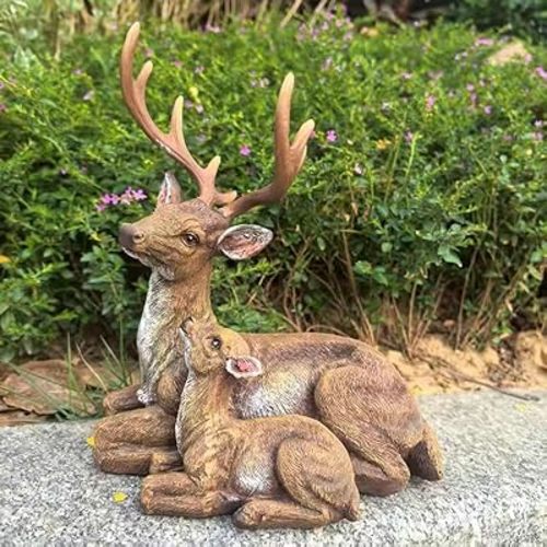 Realistic Mother Baby Deer Statue, Heartwarming Family Doe & Fawn Garden Sculpture from Durable Resin, Weather-Resistant Outdoor Lawn Yard Decor for Garden Patio, Indoor Home Art