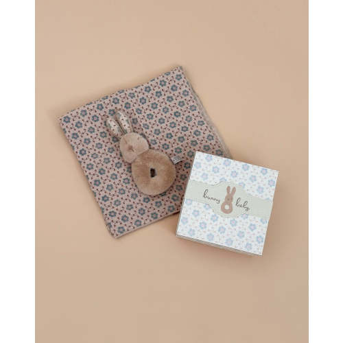 Maileg Bunny Rattle & Burp Cloth Set - Cream Peach– Odin Parker