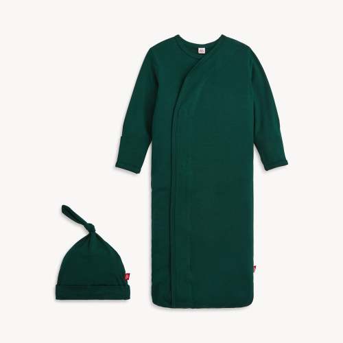 Magnetic Gown & Hat Set